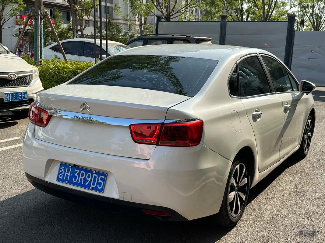 雪铁龙c4世嘉用什么机油比较好的,雪铁龙c4世嘉机油用原厂的还是别的好